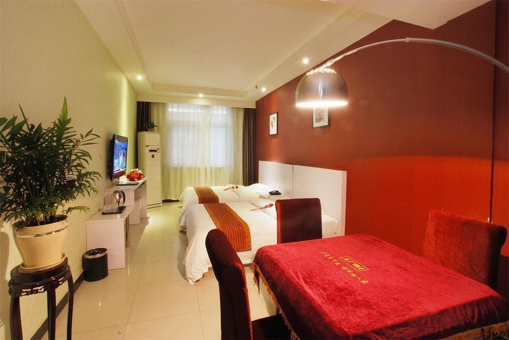 Xi'An Hometown Runtu Business Hotel Exterior foto